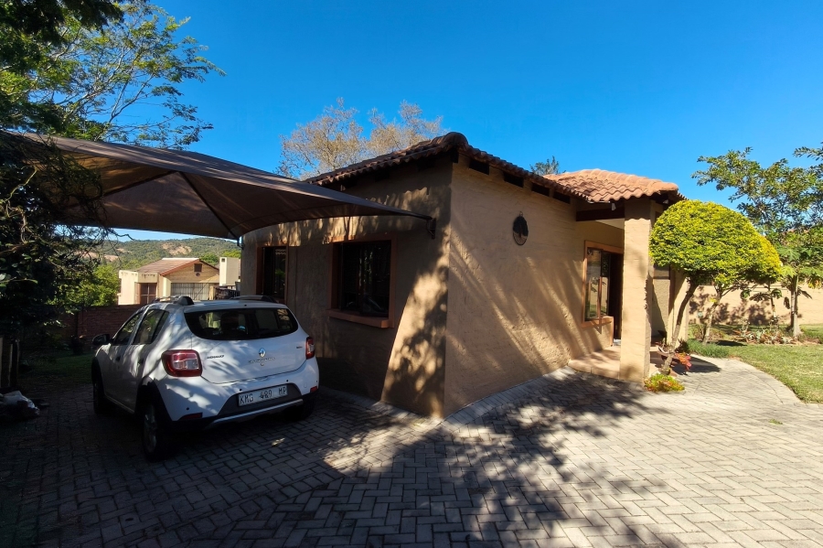 2 Bedroom Property for Sale in Stonehenge Mpumalanga