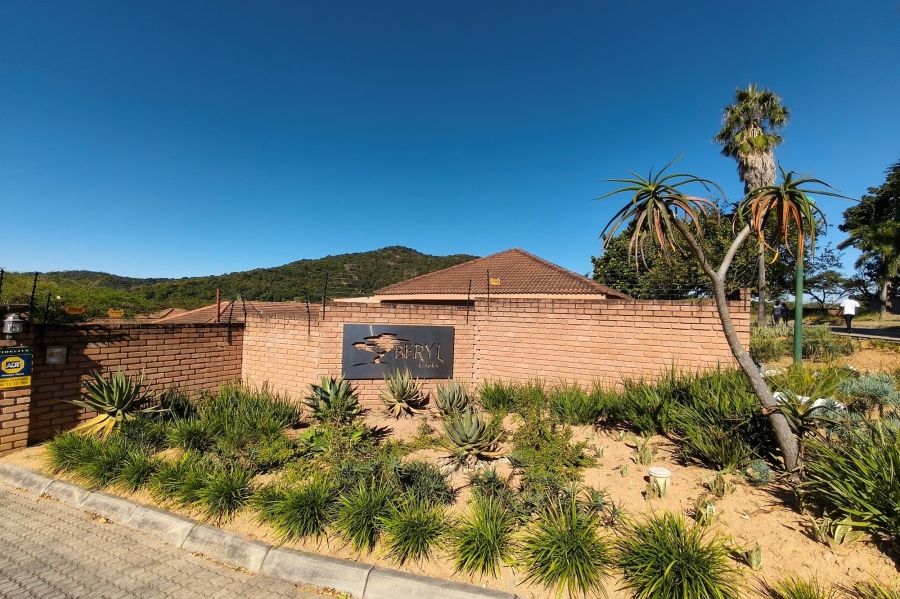 2 Bedroom Property for Sale in Stonehenge Mpumalanga
