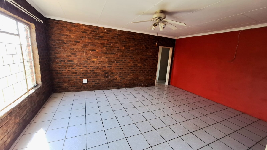 Commercial Property for Sale in Jackaroo A H Mpumalanga