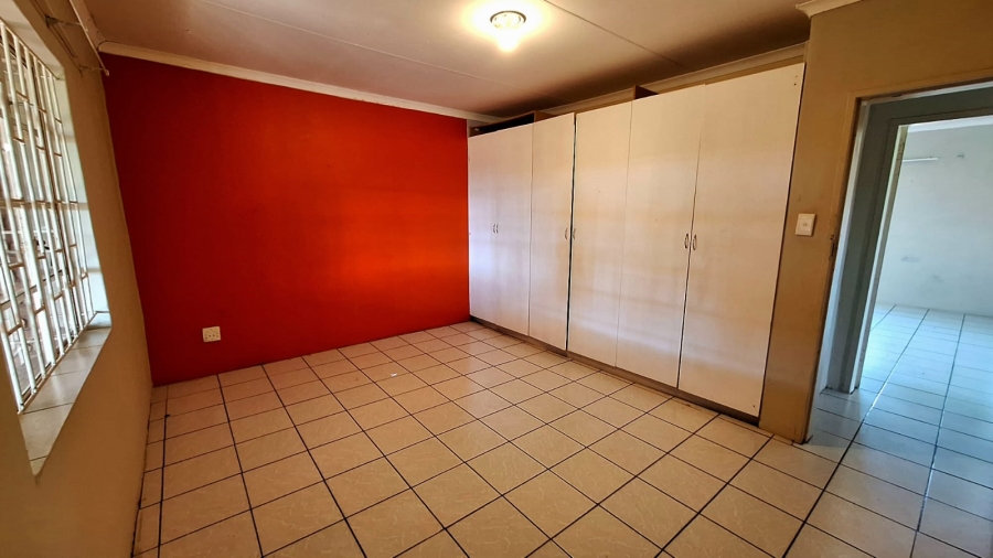 Commercial Property for Sale in Jackaroo A H Mpumalanga