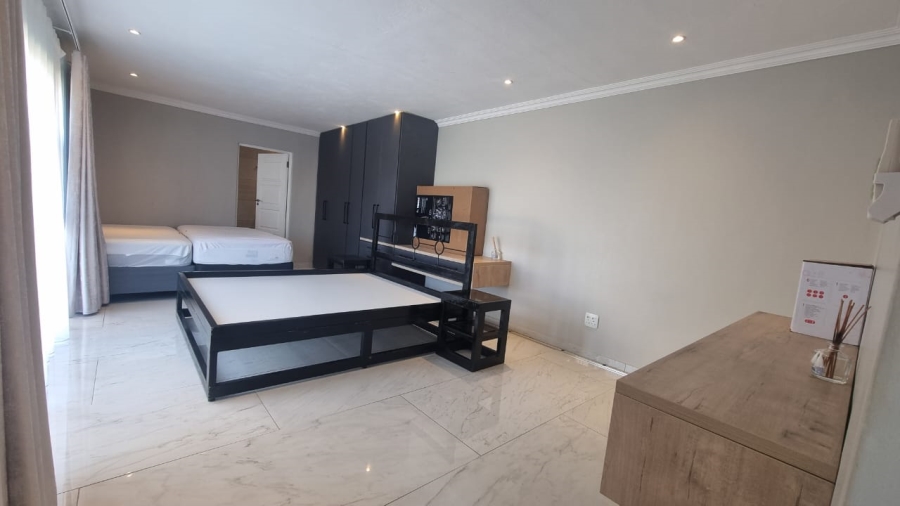 To Let 4 Bedroom Property for Rent in Riverside Park Mpumalanga