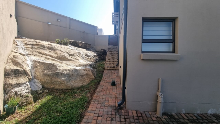 To Let 4 Bedroom Property for Rent in Riverside Park Mpumalanga