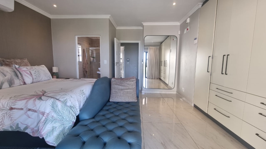 To Let 4 Bedroom Property for Rent in Riverside Park Mpumalanga