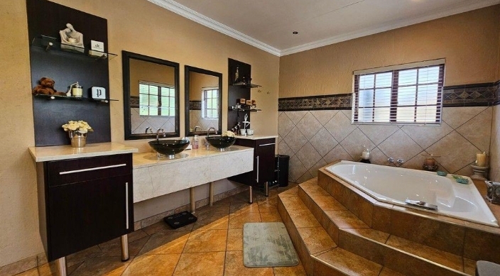 3 Bedroom Property for Sale in Ben Fleur Mpumalanga