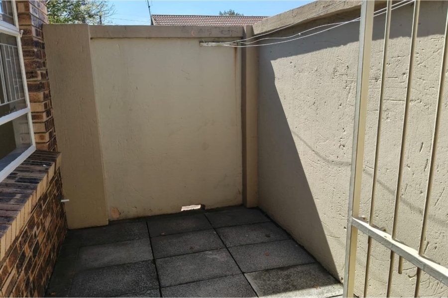 To Let 2 Bedroom Property for Rent in Secunda Mpumalanga