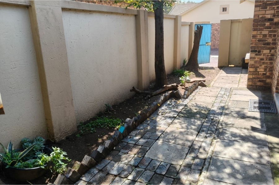 To Let 2 Bedroom Property for Rent in Secunda Mpumalanga