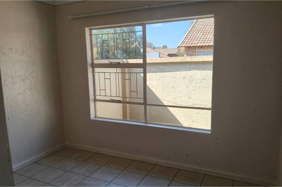 To Let 2 Bedroom Property for Rent in Secunda Mpumalanga