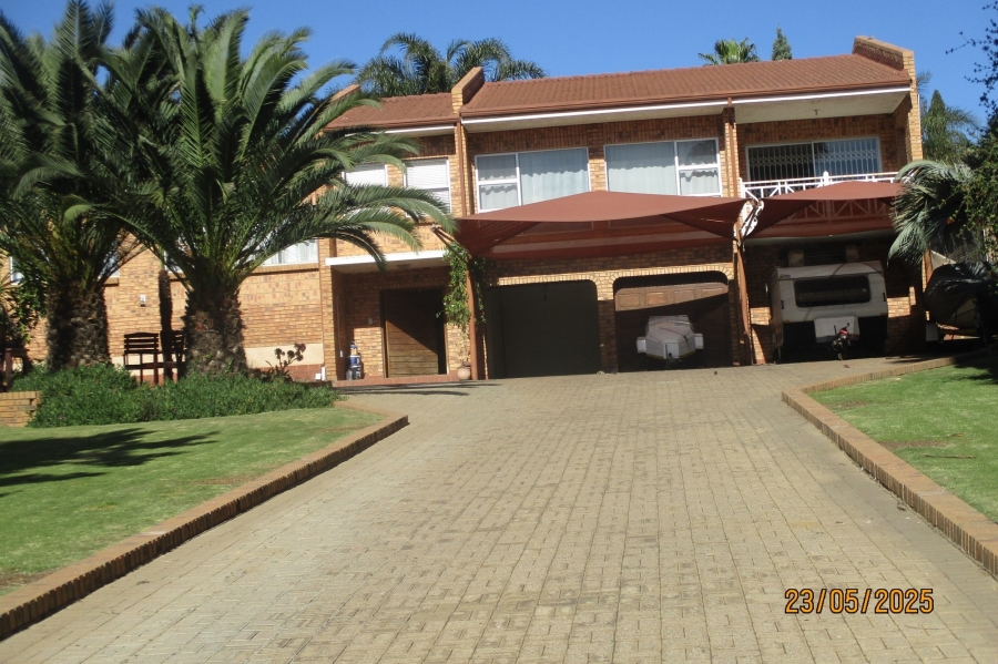 4 Bedroom Property for Sale in Die Heuwel Mpumalanga