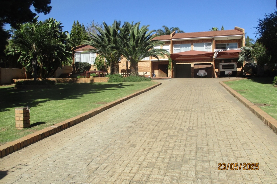 4 Bedroom Property for Sale in Die Heuwel Mpumalanga
