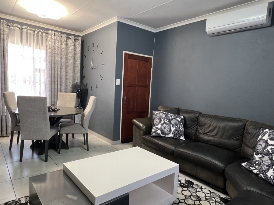 3 Bedroom Property for Sale in Kwaguqa Mpumalanga