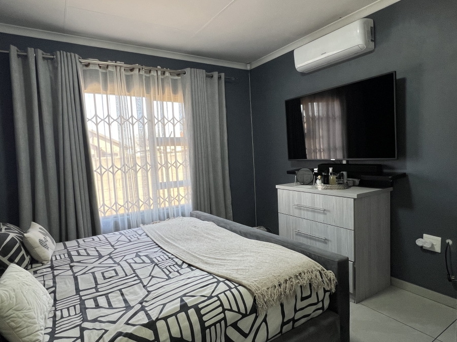 3 Bedroom Property for Sale in Kwaguqa Mpumalanga