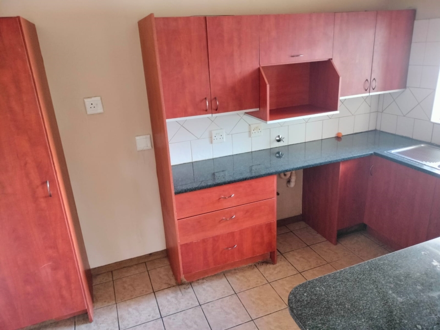 To Let 1 Bedroom Property for Rent in Nelspruit Ext 29 Mpumalanga