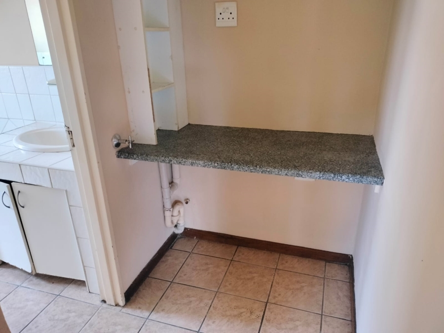 To Let 1 Bedroom Property for Rent in Nelspruit Ext 29 Mpumalanga