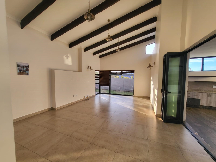 To Let 4 Bedroom Property for Rent in The Rest Nature Estate Mpumalanga