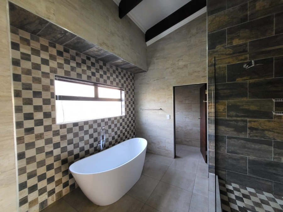 To Let 4 Bedroom Property for Rent in The Rest Nature Estate Mpumalanga