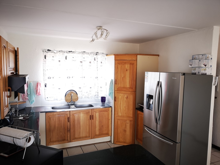 To Let 3 Bedroom Property for Rent in Steiltes Mpumalanga