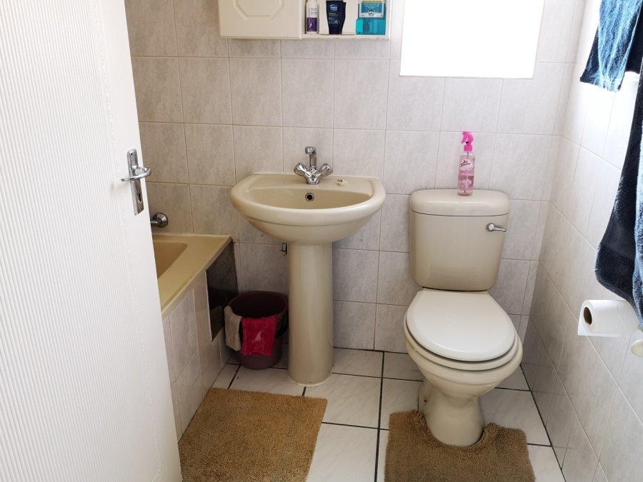 To Let 3 Bedroom Property for Rent in Steiltes Mpumalanga