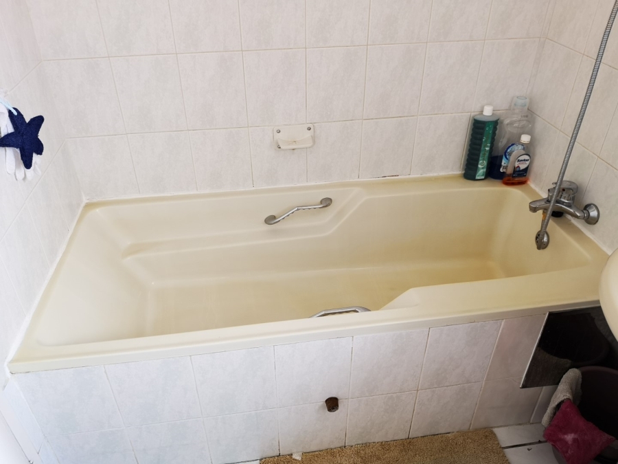 To Let 3 Bedroom Property for Rent in Steiltes Mpumalanga