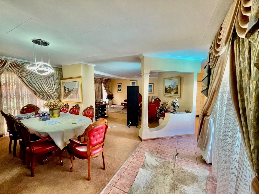5 Bedroom Property for Sale in Secunda Mpumalanga