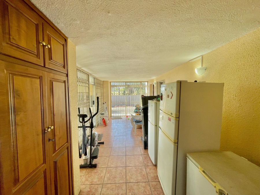 5 Bedroom Property for Sale in Secunda Mpumalanga