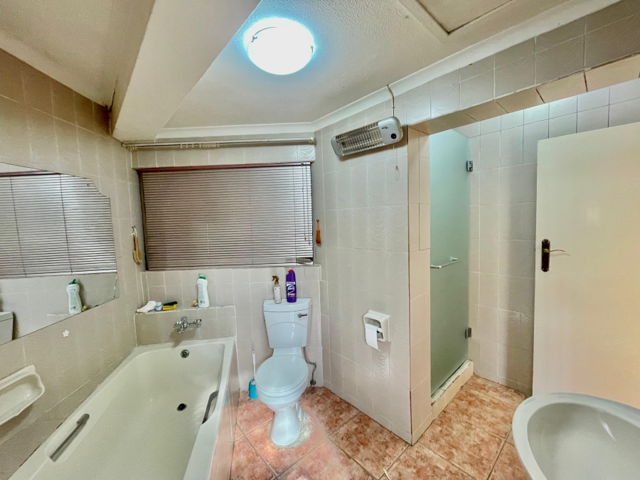 5 Bedroom Property for Sale in Secunda Mpumalanga