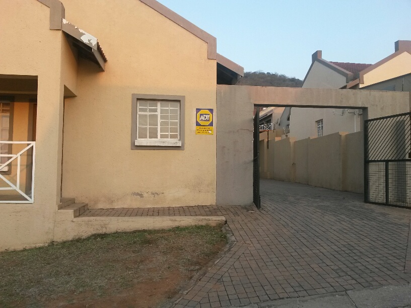 To Let 3 Bedroom Property for Rent in Sonheuwel Mpumalanga