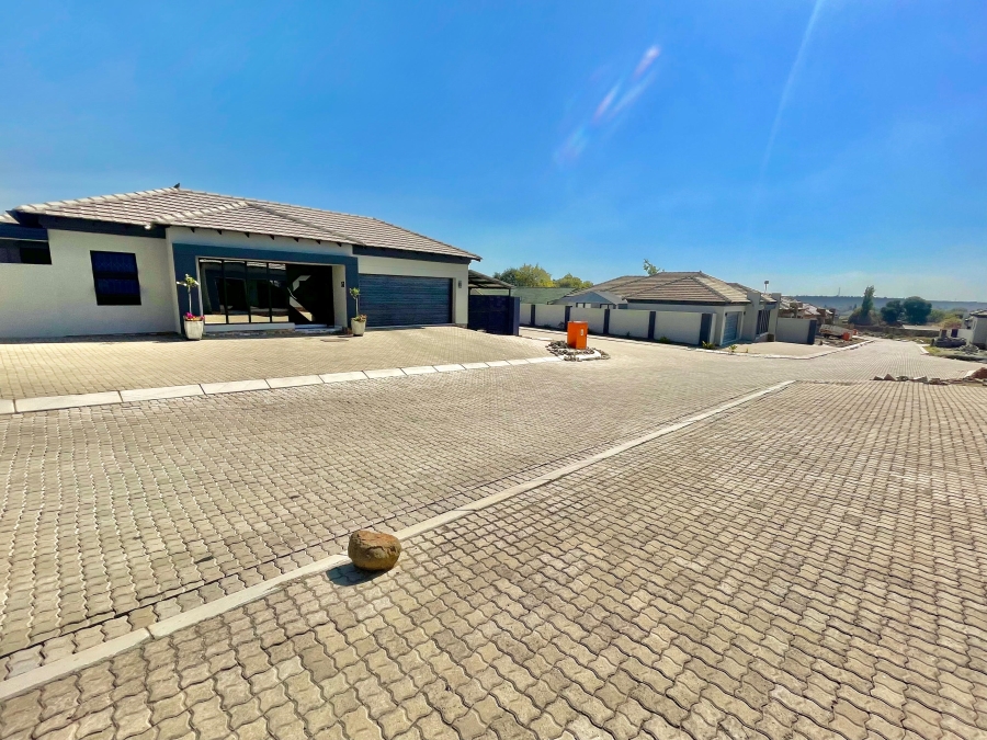 To Let 2 Bedroom Property for Rent in Secunda Mpumalanga