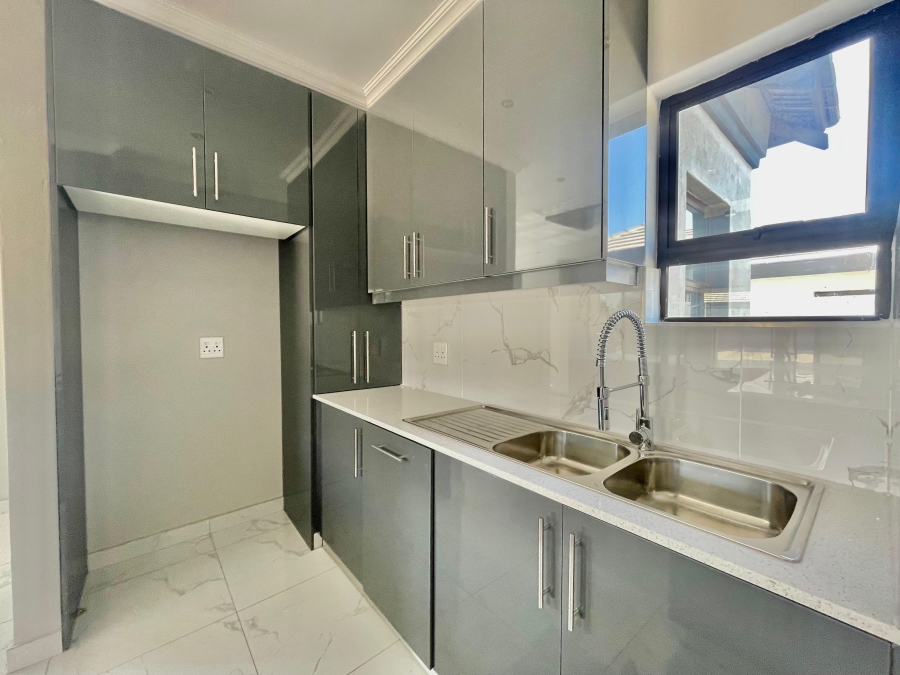 To Let 2 Bedroom Property for Rent in Secunda Mpumalanga