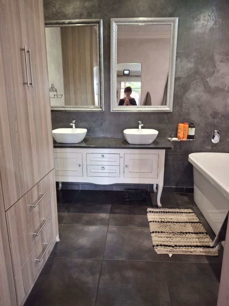 4 Bedroom Property for Sale in Del Judor Ext 2 Mpumalanga
