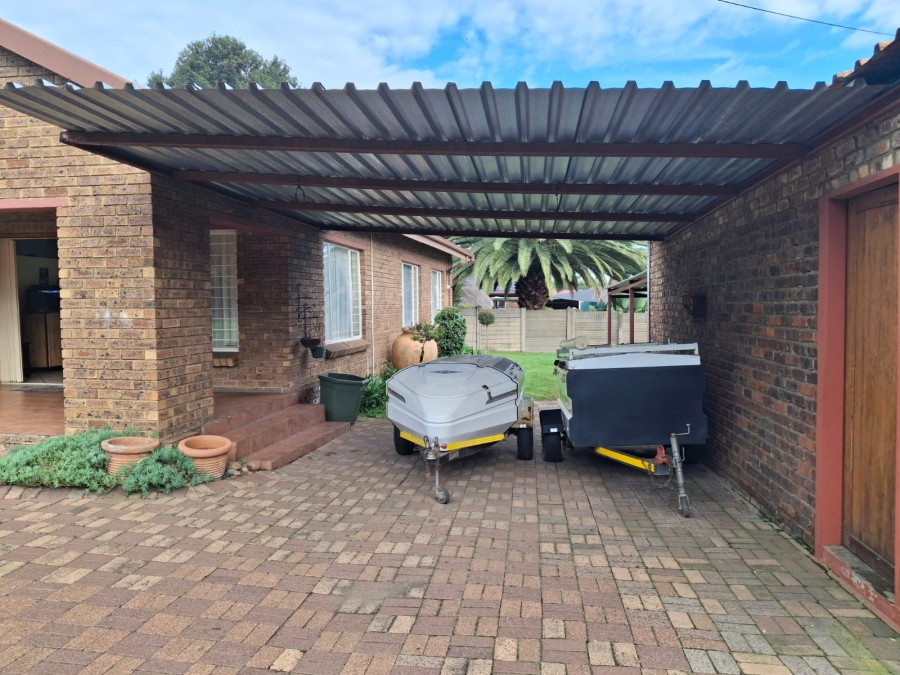 4 Bedroom Property for Sale in Del Judor Ext 2 Mpumalanga