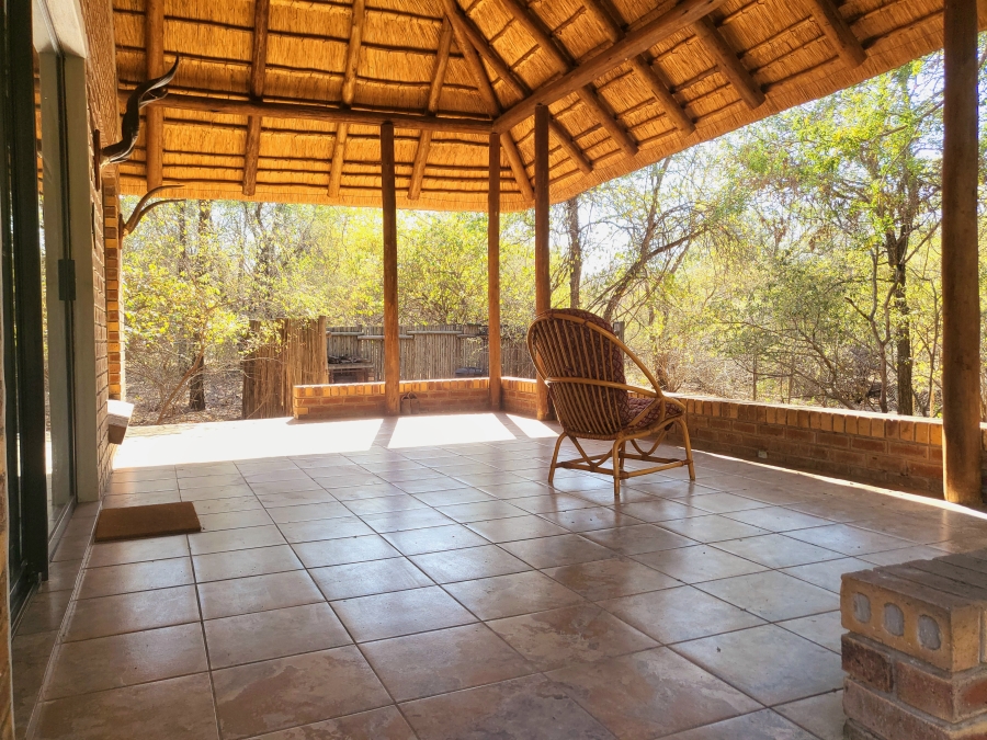 2 Bedroom Property for Sale in Marloth Park Mpumalanga