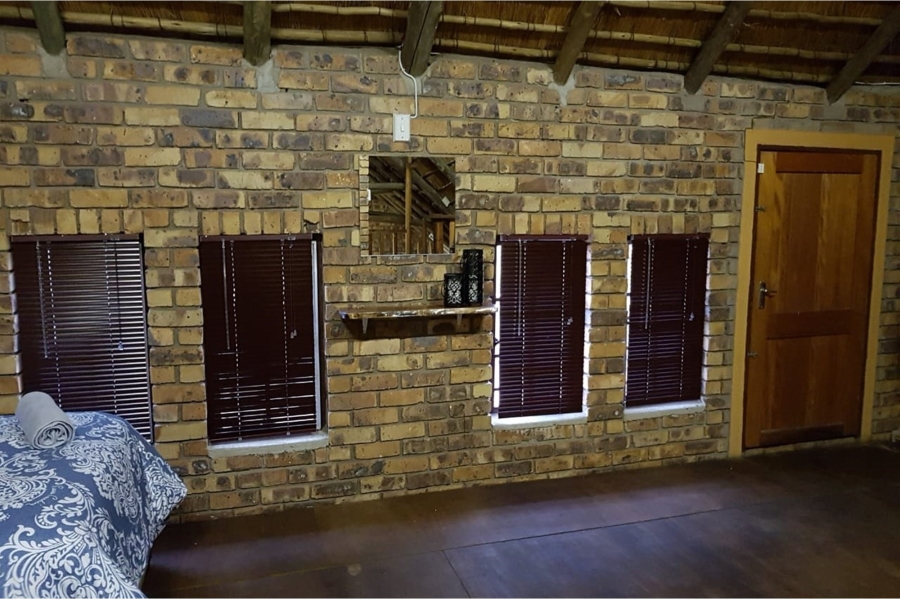 2 Bedroom Property for Sale in Marloth Park Mpumalanga