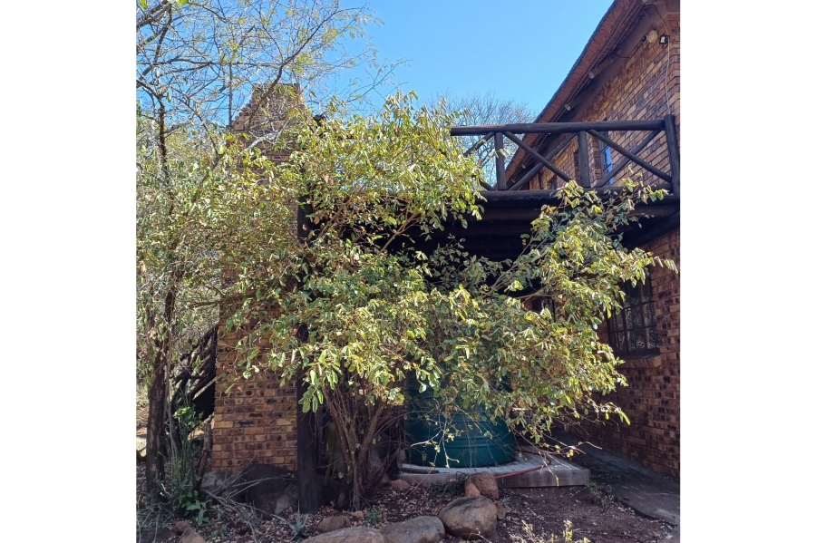 2 Bedroom Property for Sale in Marloth Park Mpumalanga