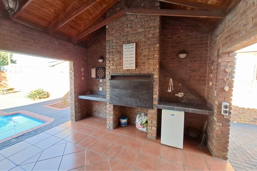 4 Bedroom Property for Sale in Aerorand Mpumalanga
