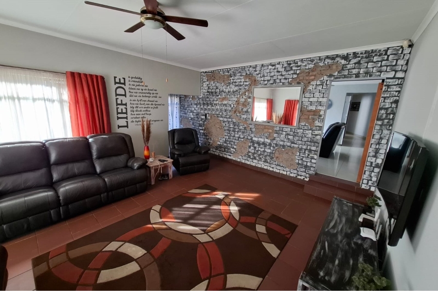 4 Bedroom Property for Sale in Aerorand Mpumalanga