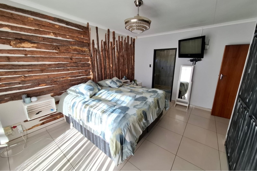 4 Bedroom Property for Sale in Aerorand Mpumalanga