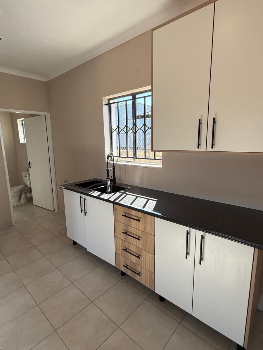 To Let 1 Bedroom Property for Rent in Mataffin Mpumalanga