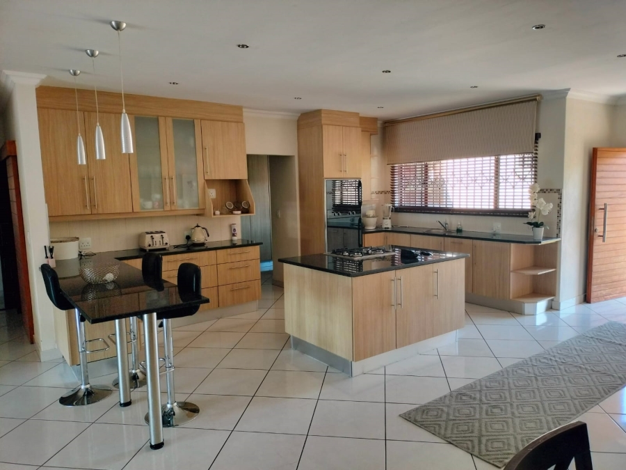 To Let 3 Bedroom Property for Rent in Sonheuwel Mpumalanga