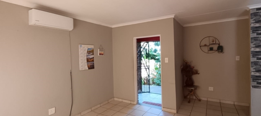 3 Bedroom Property for Sale in Hillsview Mpumalanga