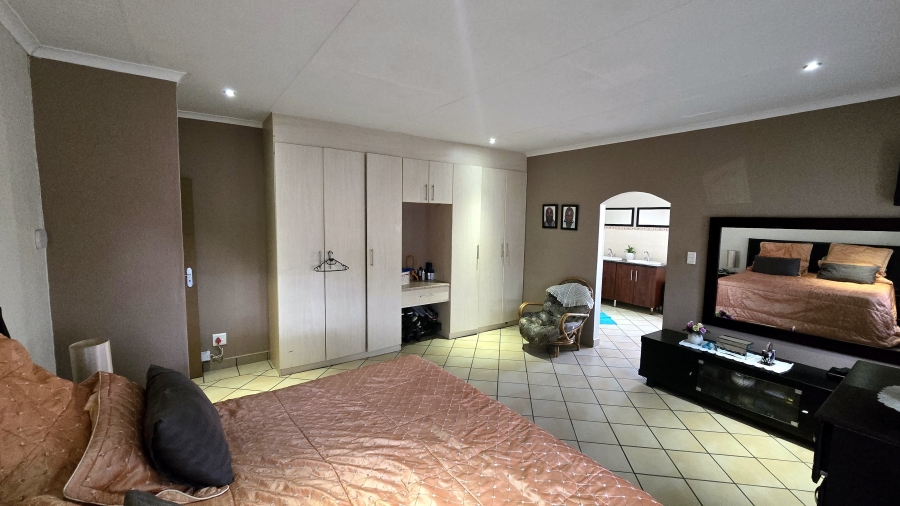 3 Bedroom Property for Sale in White River Ext 3 Mpumalanga
