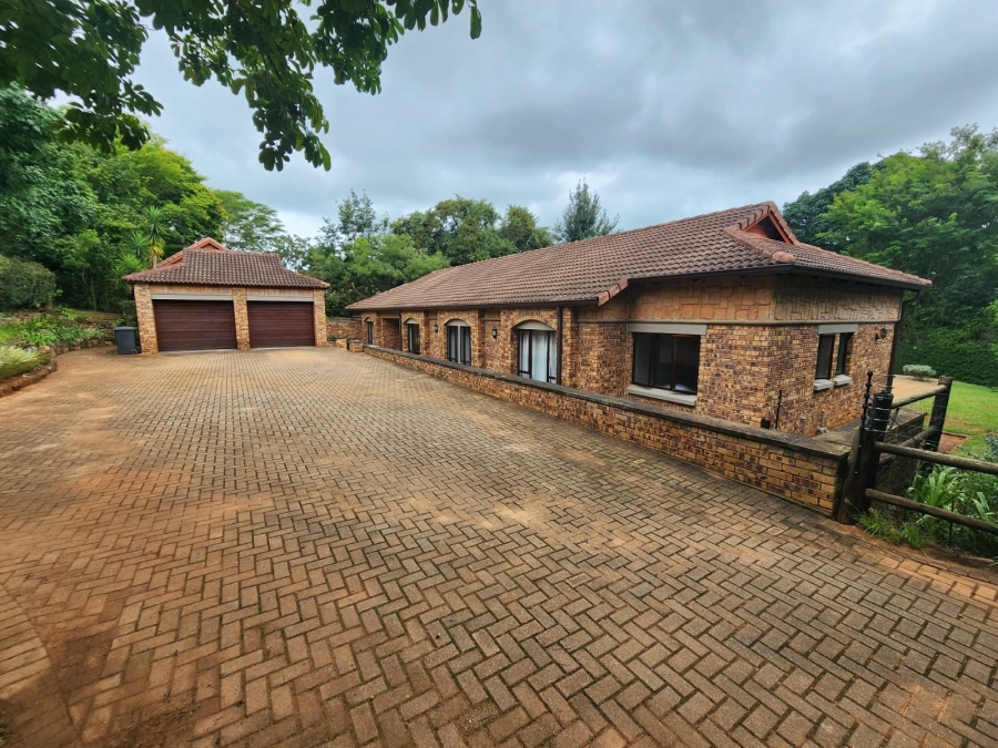 4 Bedroom Property for Sale in White River Country Estate Mpumalanga