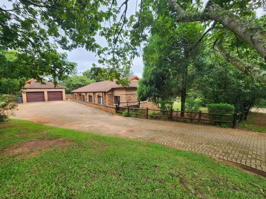 4 Bedroom Property for Sale in White River Country Estate Mpumalanga
