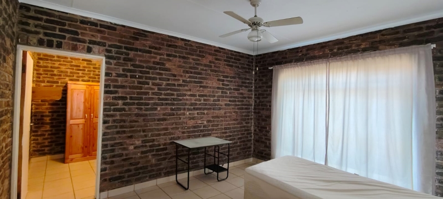 To Let 1 Bedroom Property for Rent in West Acres Ext 3 Mpumalanga