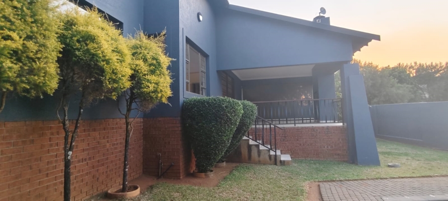 To Let 3 Bedroom Property for Rent in Sonheuwel Mpumalanga
