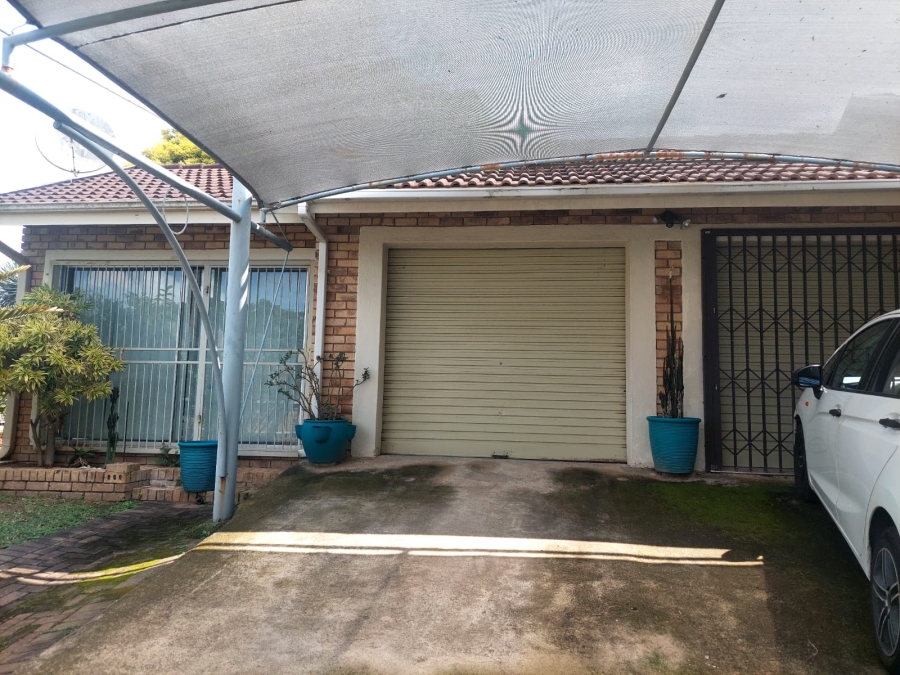 3 Bedroom Property for Sale in West Acres Ext 6 Mpumalanga