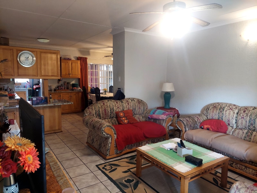 3 Bedroom Property for Sale in West Acres Ext 6 Mpumalanga