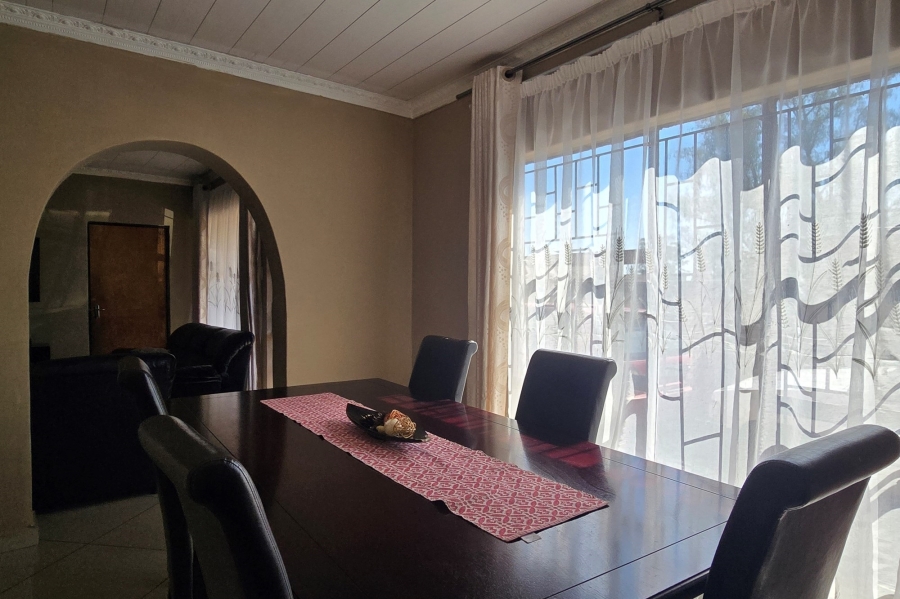 3 Bedroom Property for Sale in Mineralia Mpumalanga