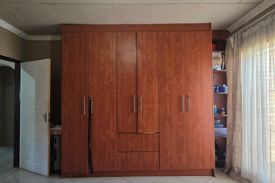 3 Bedroom Property for Sale in Mineralia Mpumalanga