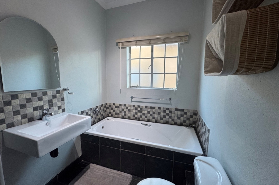 2 Bedroom Property for Sale in Middelburg Central Mpumalanga