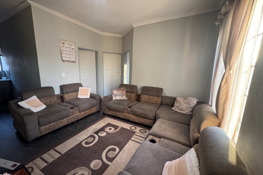 2 Bedroom Property for Sale in Middelburg Central Mpumalanga